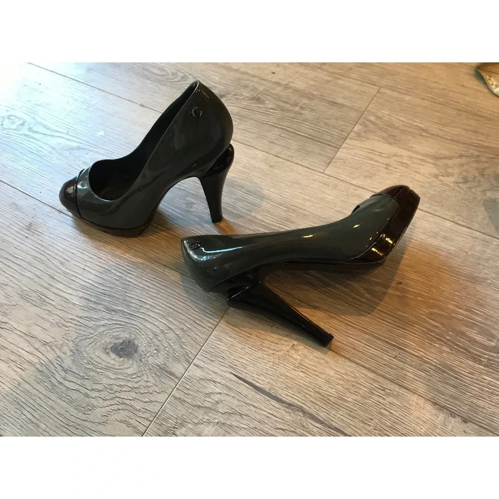 Chanel Patent Leather Cap Toe Platform Pumps Gray & Burgundy Made in Italy SZ 38